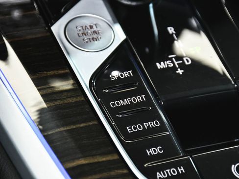 Used 2023 BMW X5 xDrive40i image 32