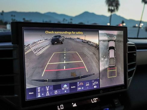 Used 2024 Toyota Tundra Limited w/ TRD Off-Road Package AWD/4WD image 27