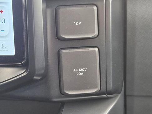 Used 2025 Ford F150 Lightning Flash AWD/4WD image 30