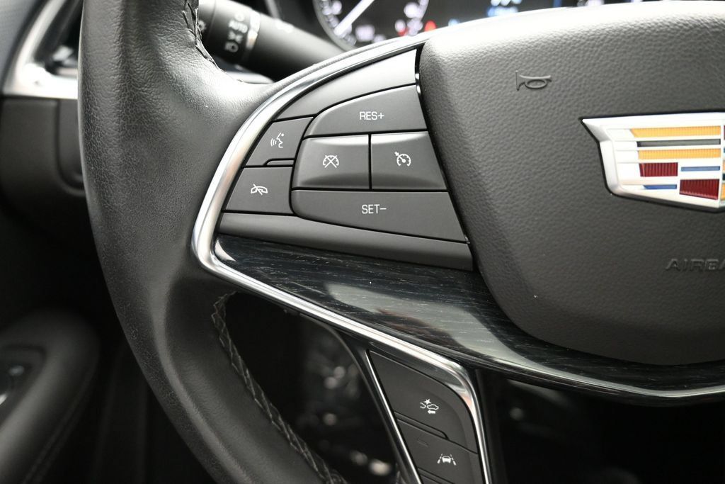 Used 2024 Cadillac XT5 Premium Luxury AWD/4WD image 14