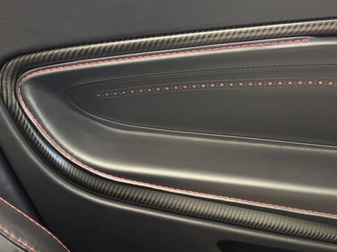 Used 2023 Aston Martin DB11 Volante image 13