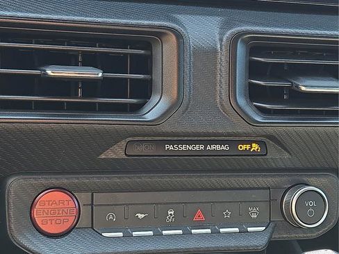 Used 2025 Ford Mustang Coupe image 24