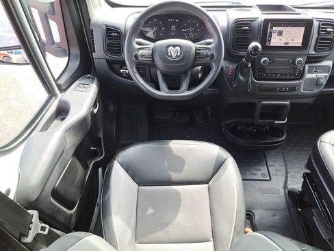 Used 2023 RAM ProMaster 2500 image 12