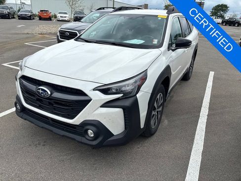 Used 2024 Subaru Outback Premium AWD/4WD image 3