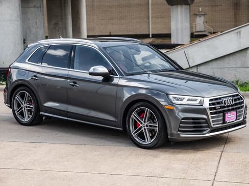 Used 2019 Audi SQ5 Premium Plus w/ Premium Plus Package image 5