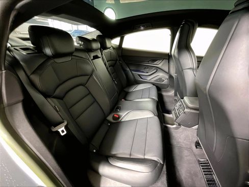 Used 2023 Porsche Taycan RWD image 19