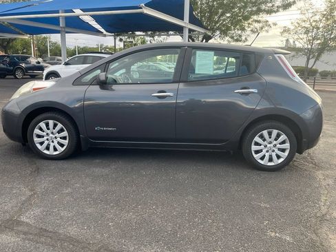 Used 2013 Nissan Leaf S w/ Charger Pkg FWD image 4
