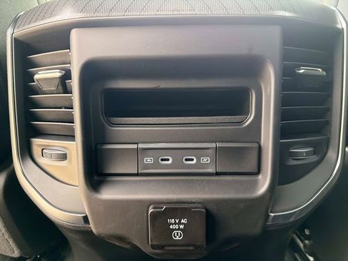 New 2026 RAM 1500 4x4 Crew Cab image 15