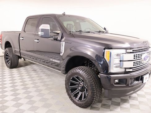 Used 2019 Ford F250 Platinum w/ Platinum Ultimate Package image 1