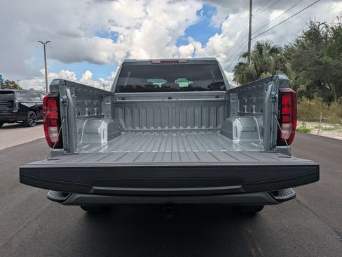 Used 2024 GMC Sierra 1500 Elevation AWD/4WD image 12