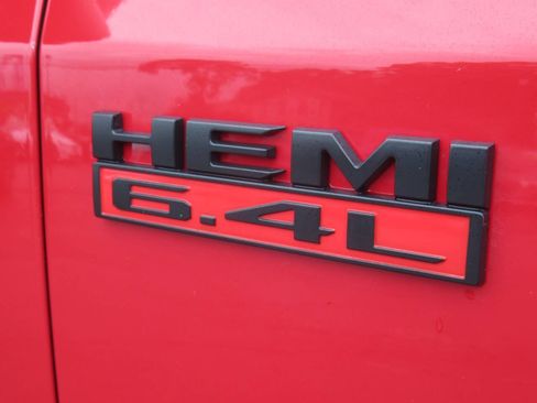 Used 2021 RAM 2500 Big Horn w/ Night Edition AWD/4WD image 7