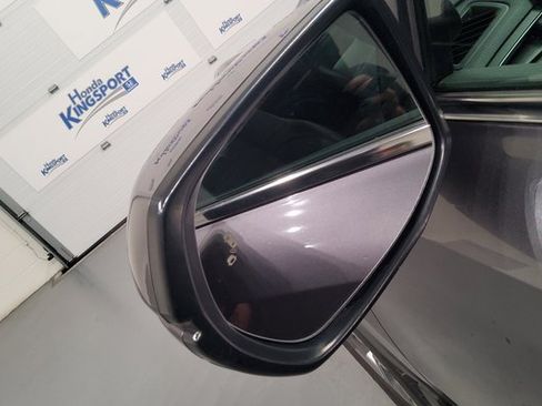 Certified 2018 Honda CR-V EX-L image 17