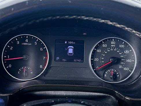 Used 2023 Kia Seltos S w/ Navigation Package FWD image 12