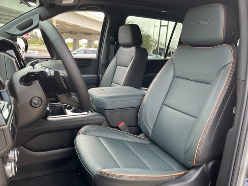 New 2026 GMC Yukon XL AT4 image 10