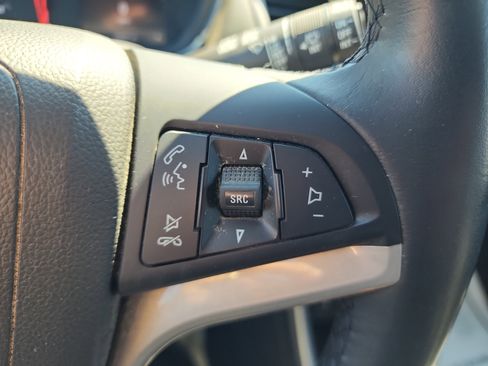 Certified 2019 Chevrolet Trax LT w/ LT Convenience Package image 18