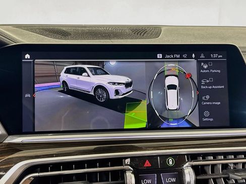 Used 2021 BMW X7 xDrive40i AWD/4WD image 32