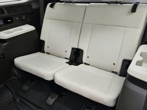 Used 2024 Hyundai Santa Fe Calligraphy AWD/4WD image 22