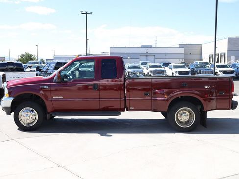 Used 2004 Ford F450 Lariat AWD/4WD image 3