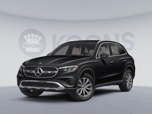 Used 2023 Mercedes-Benz GLC 300 4MATIC image 1