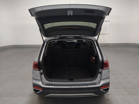 Used 2023 Volkswagen Taos SE w/ Panoramic Sunroof Package FWD image 29