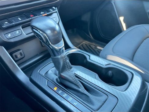 Used 2022 GMC Canyon AT4 w/ Trailering Package image 16