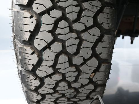 Used 2025 Ford F150 Tremor w/ Equipment Group 402A High AWD/4WD image 19