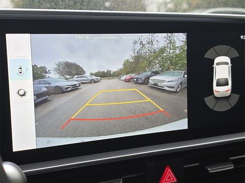 New 2025 Hyundai Ioniq 6 SE image 23