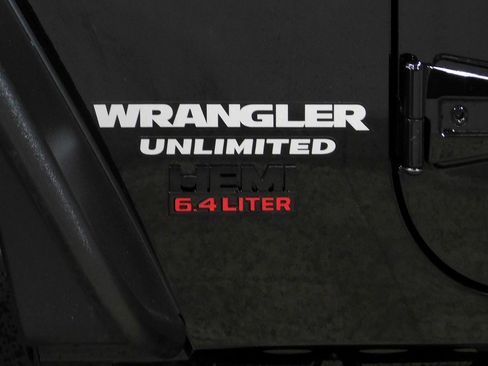 Used 2012 Jeep Wrangler Unlimited Sport image 31