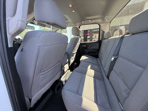 Used 2019 Chevrolet Silverado 2500 W/T AWD/4WD image 6