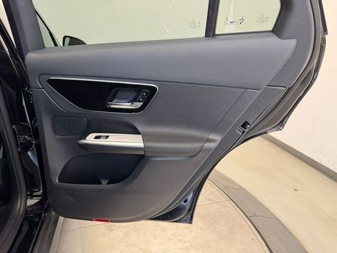 New 2026 Mercedes-Benz GLC 300 image 43