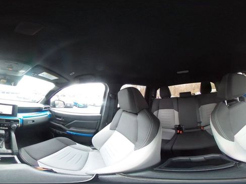 Used 2025 Toyota Tacoma TRD Off-Road image 37