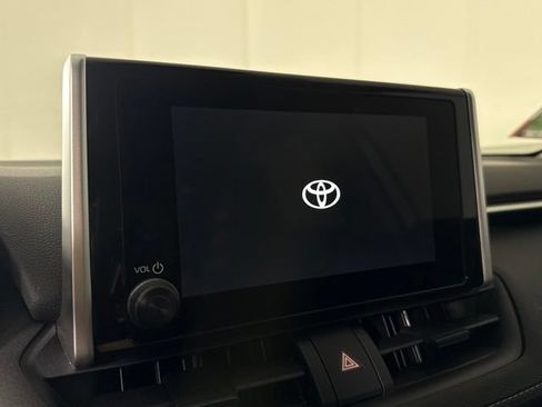 Used 2025 Toyota RAV4 LE FWD image 21