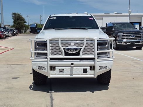 Used 2024 Ford F350 Platinum AWD/4WD image 2