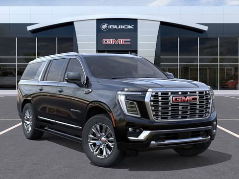New 2026 GMC Yukon XL Denali w/ Sun & Power Step Package image 31