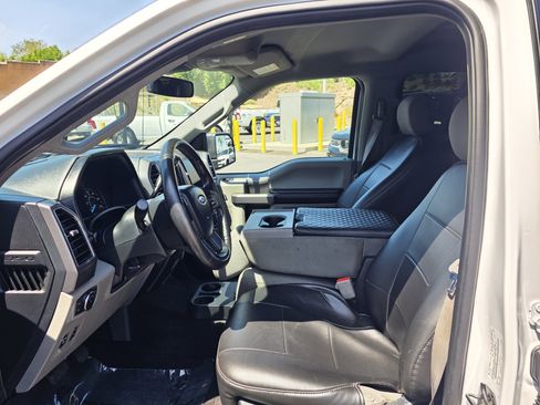 Used 2019 Ford F150 XLT w/ Equipment Group 302A Luxury RWD image 11