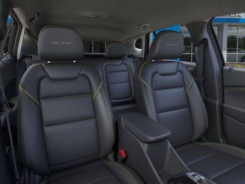 New 2026 Chevrolet Trax ACTIV w/ Driver Confidence Package FWD image 16
