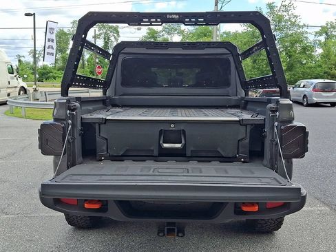 Used 2023 Jeep Gladiator Mojave w/ Cold Weather Group AWD/4WD image 32