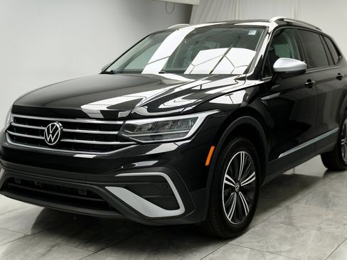 Used 2024 Volkswagen Tiguan Wolfsburg Edition image 4