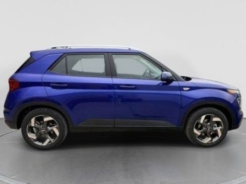 New 2026 Hyundai Venue SEL image 8