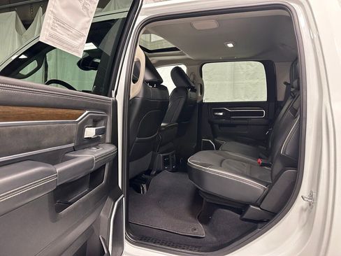 Used 2024 RAM 3500 Laramie image 42