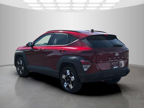 Used 2025 Hyundai Kona SEL AWD/4WD image 5