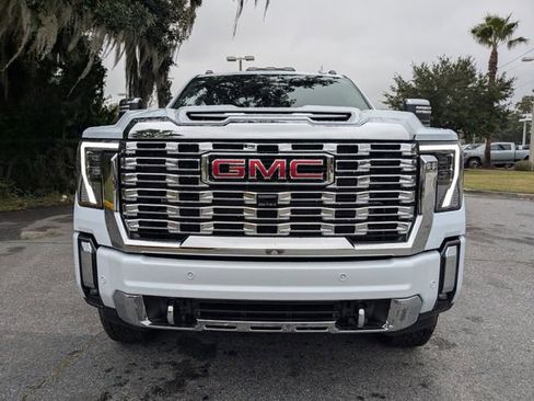 New 2026 GMC Sierra 2500 Denali w/ Denali Reserve Package AWD/4WD image 10