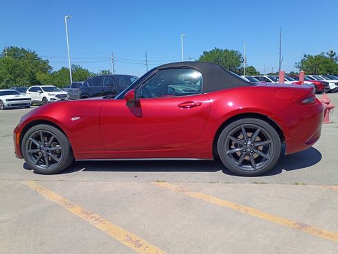 Used 2016 MAZDA MX-5 Miata Grand Touring RWD image 5