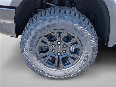 New 2026 Chevrolet Silverado 1500 ZR2 w/ LPO, Dark Essentials Package AWD/4WD image 10
