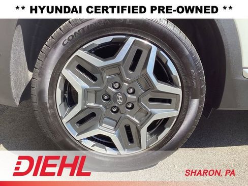 Certified 2023 Hyundai Santa Fe Limited w/ Cargo Package AWD/4WD image 9