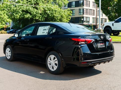 New 2025 Nissan Versa S w/ Trunk Package image 4