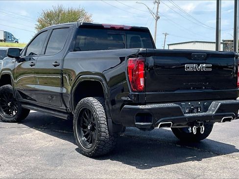 Used 2024 GMC Sierra 1500 Denali Ultimate AWD/4WD image 12