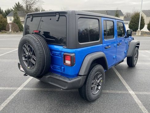 New 2026 Jeep Wrangler Sport S image 8