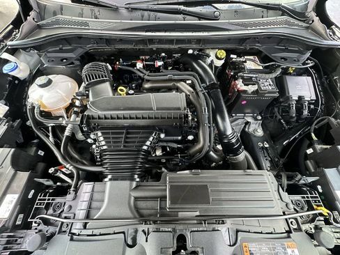 Used 2024 Ford Escape Platinum w/ Class II Trailer Tow Package image 26