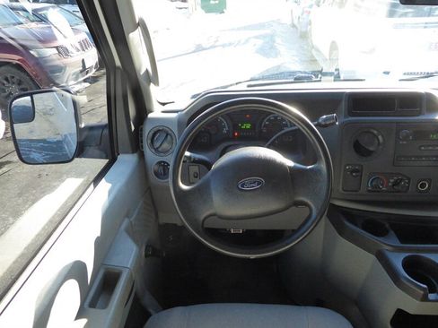Used 2013 Ford E-350 and Econoline 350 XL image 9